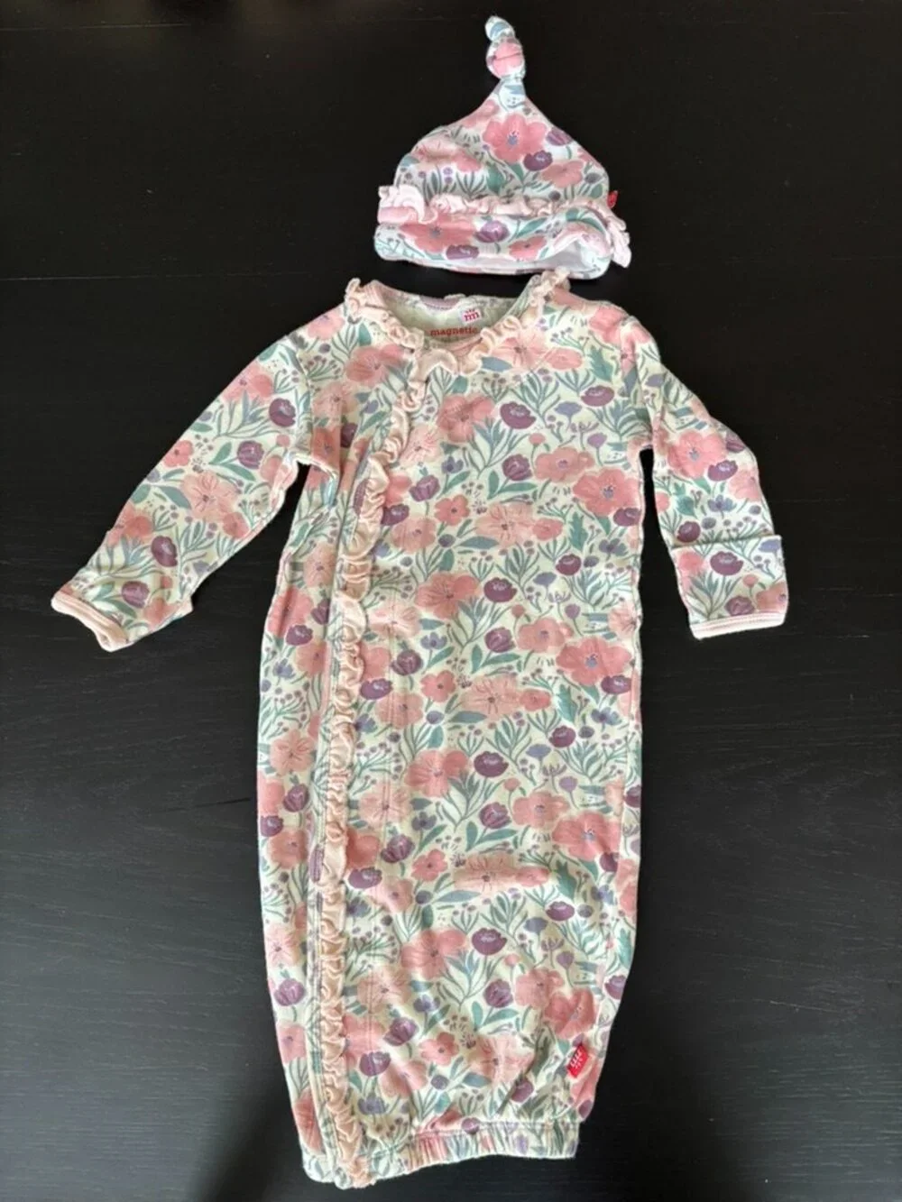 Magnetic Me Organic Cotton Newborn Sleeper Gown & Hat Set